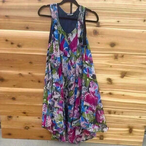 Beautiful women dress size one regular